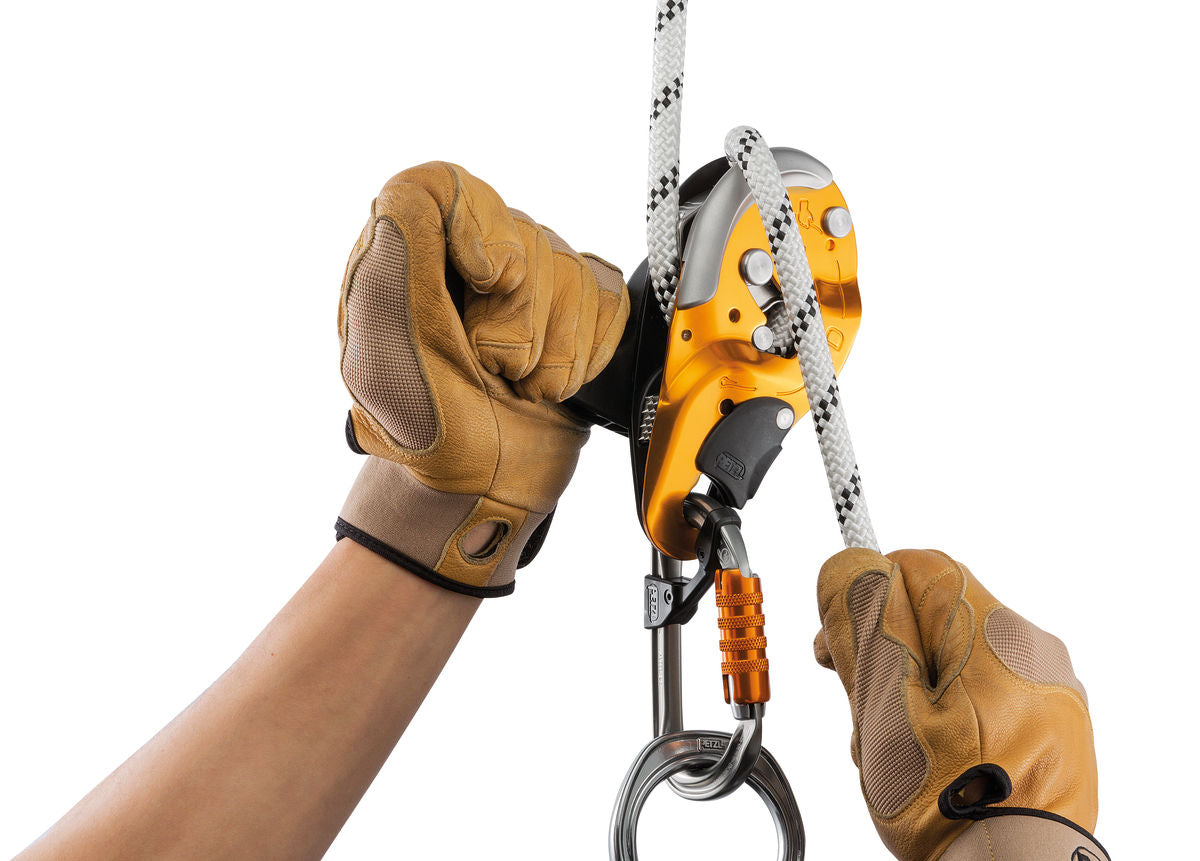 Petzl Descensor Autoblocante ID S - Segurança Certificada para Trabalho em Altura NR-35